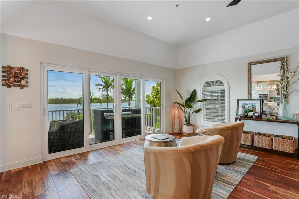 4031 Bayside RD, FORT MYERS BEACH FL 33931-10