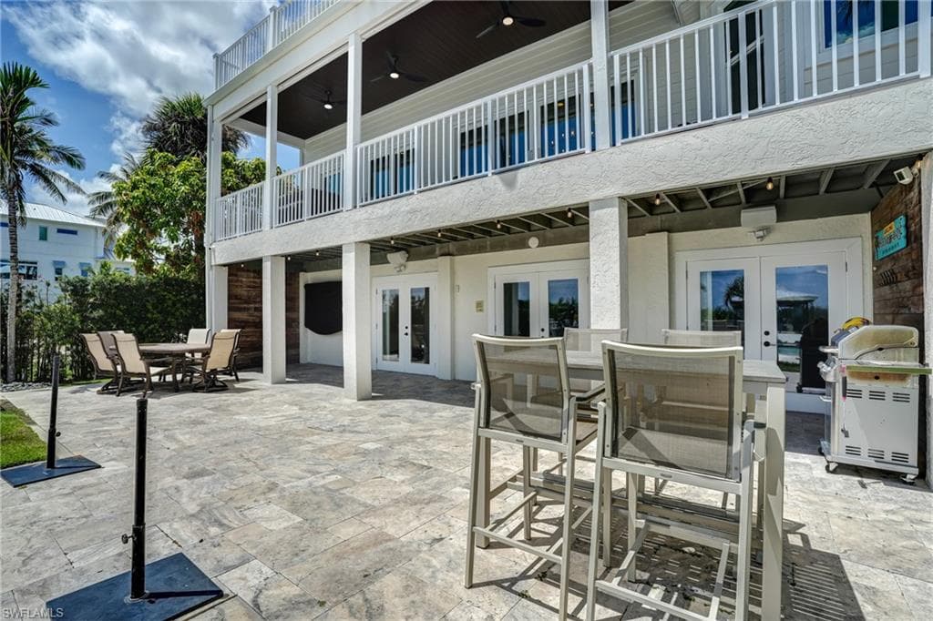 4031 Bayside RD, FORT MYERS BEACH FL 33931-28