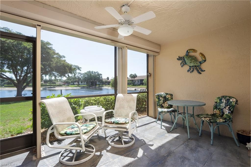 505 Lake Louise CIR # 101, NAPLES FL 34110-2