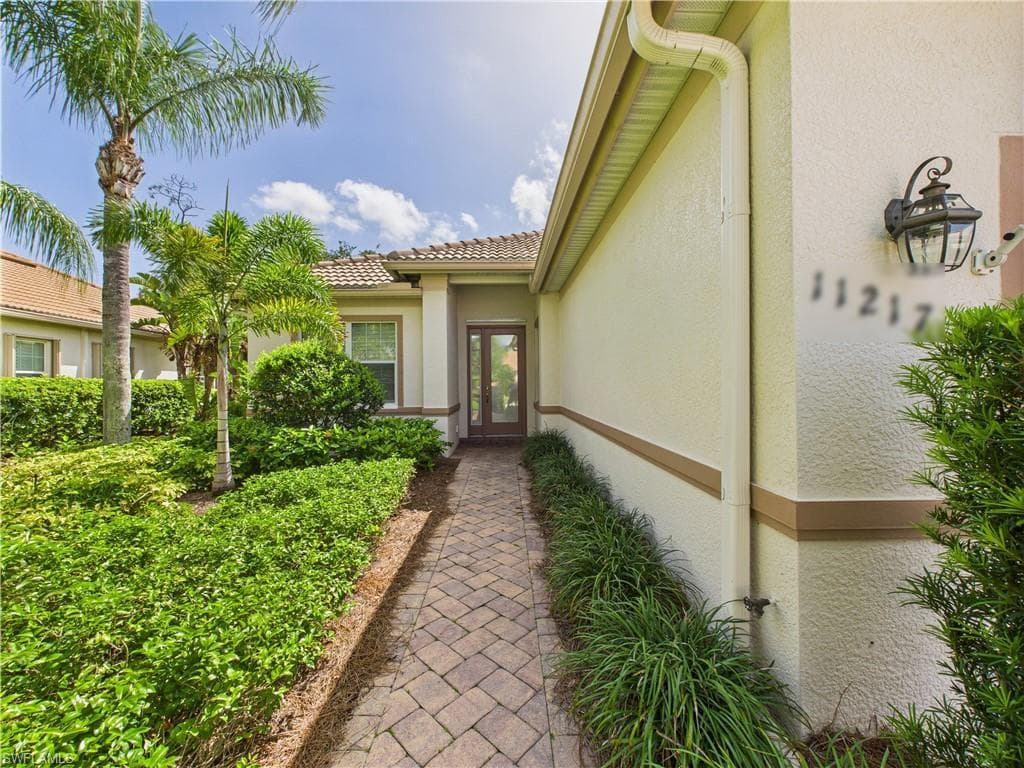 11217 Suffield ST, FORT MYERS FL 33913-14