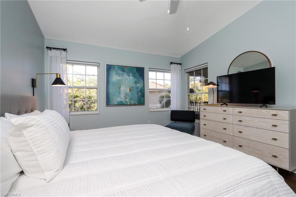2585 Old Groves RD # L203, NAPLES FL 34109-9