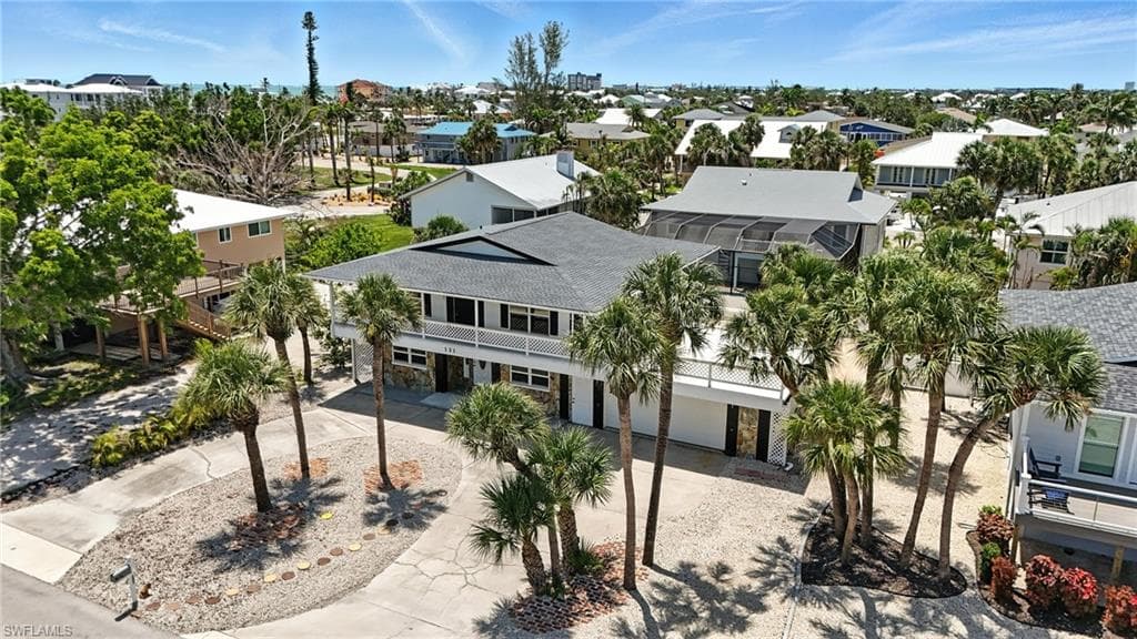 131 Bay Mar DR, FORT MYERS BEACH FL 33931-3