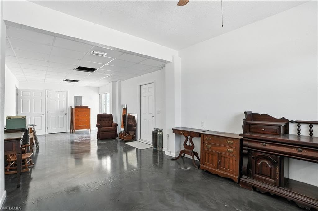 131 Bay Mar DR, FORT MYERS BEACH FL 33931-20