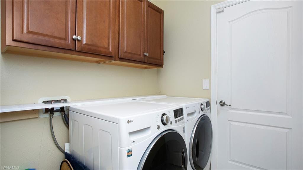 3668 Treasure Cove CT, NAPLES FL 34114-22