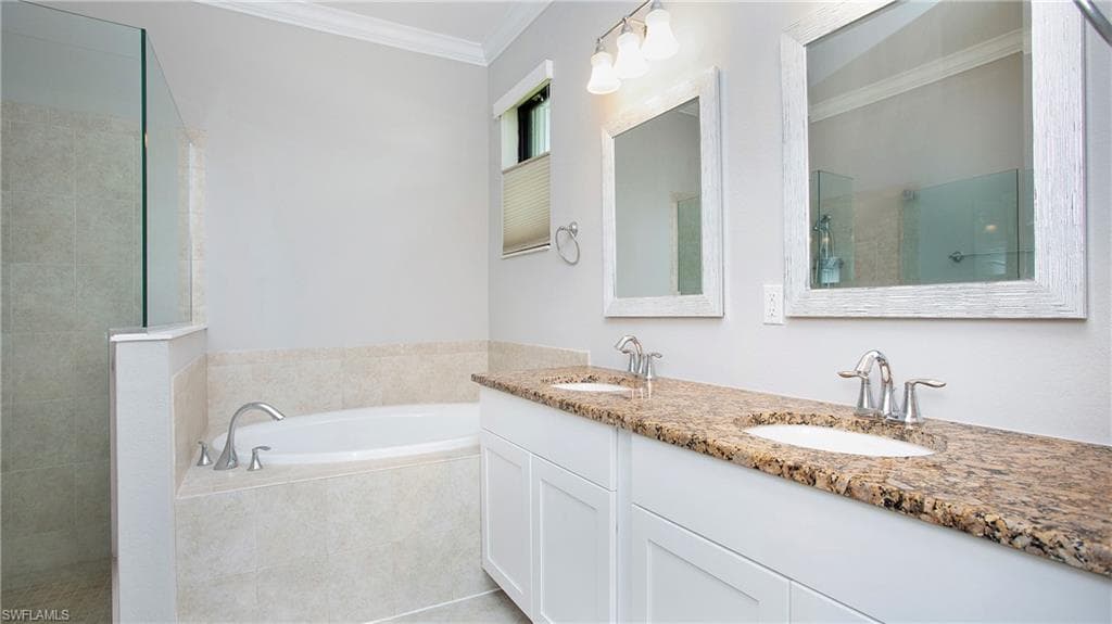 3668 Treasure Cove CT, NAPLES FL 34114-14