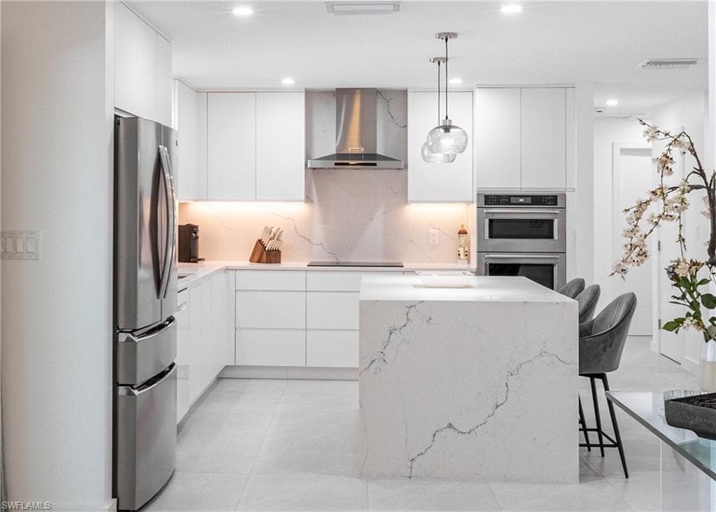 1575 Osprey AVE, NAPLES FL 34102-10