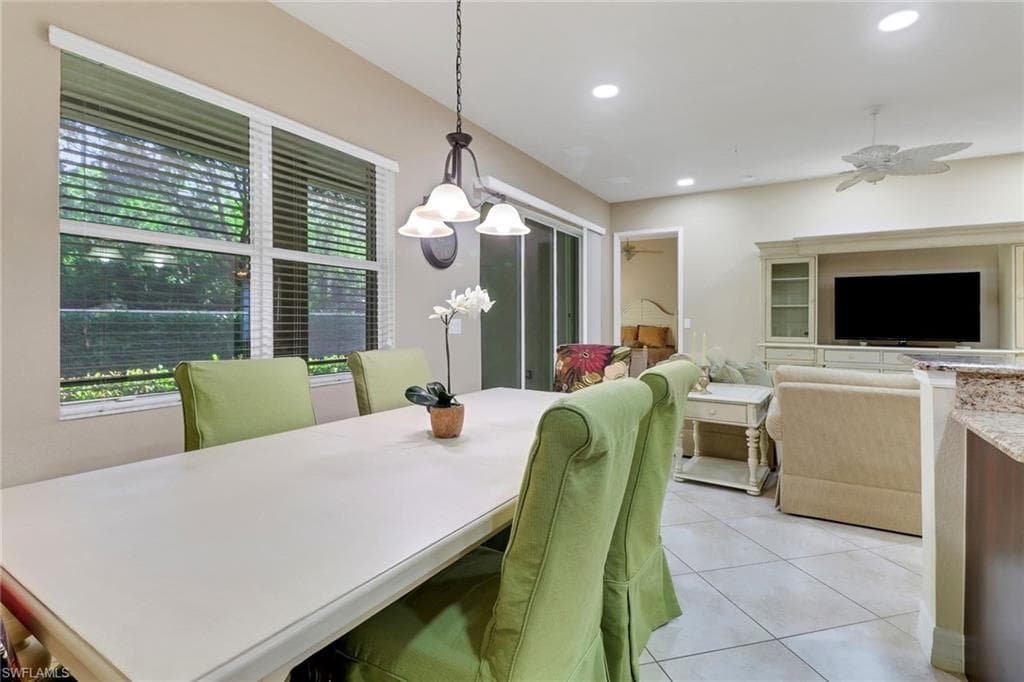 6526 Monterey PT # 102, NAPLES FL 34105-8