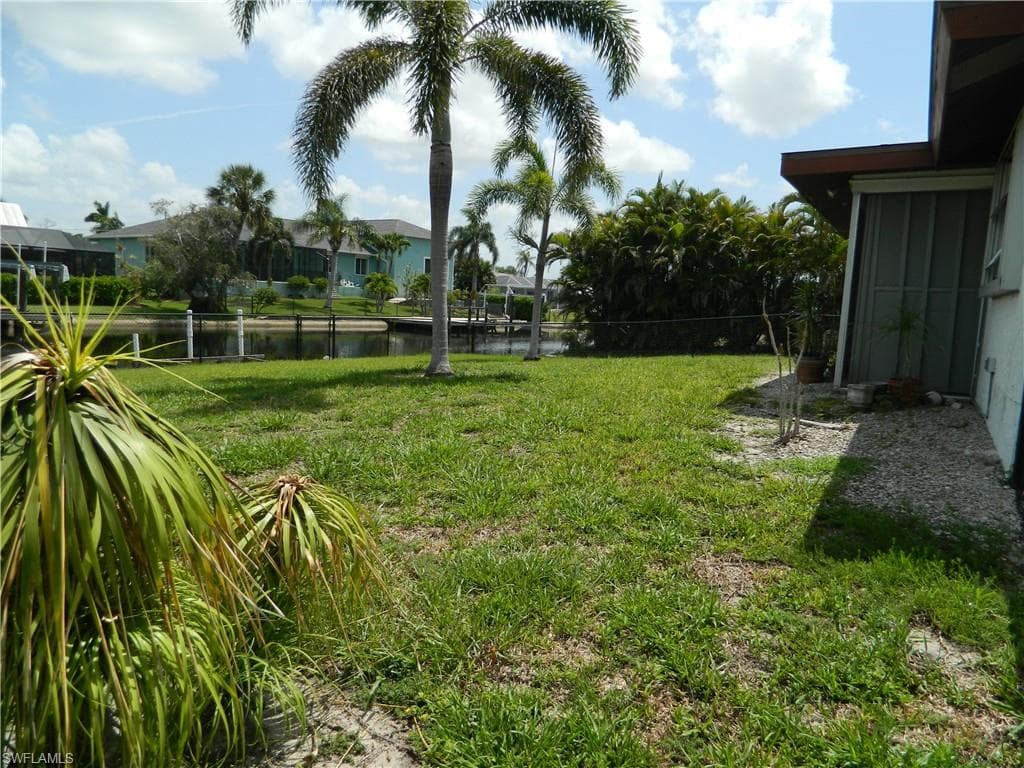 6408 Cocos DR, FORT MYERS FL 33908-5