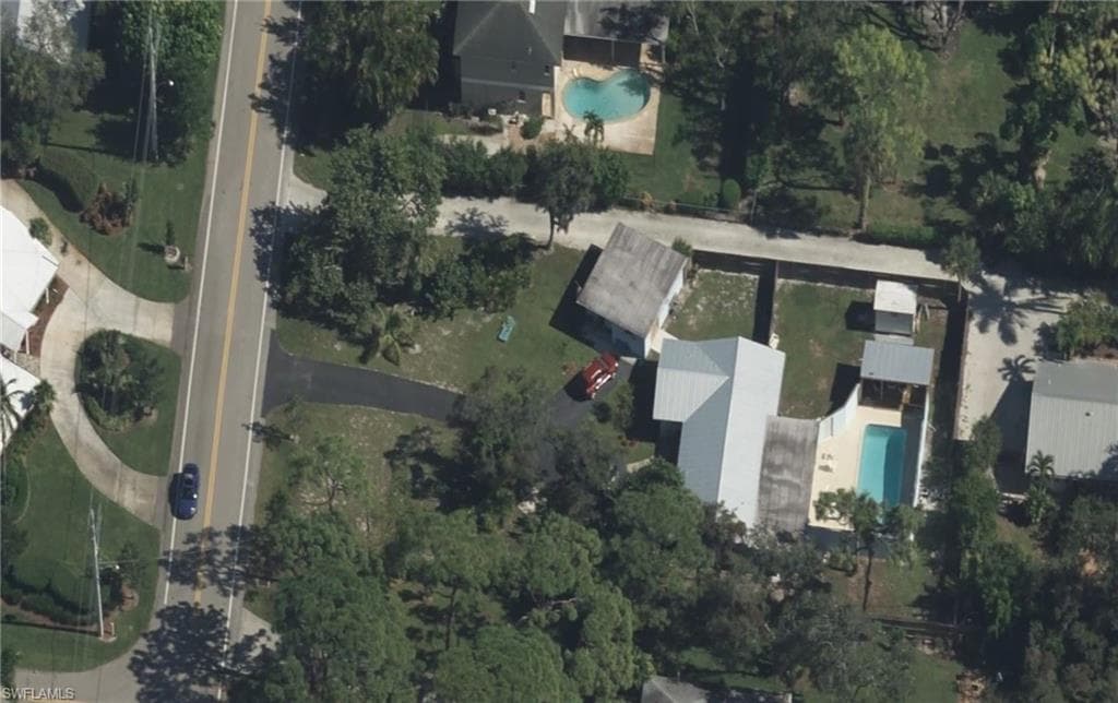 1260 26th AVE N, NAPLES FL 34103-7