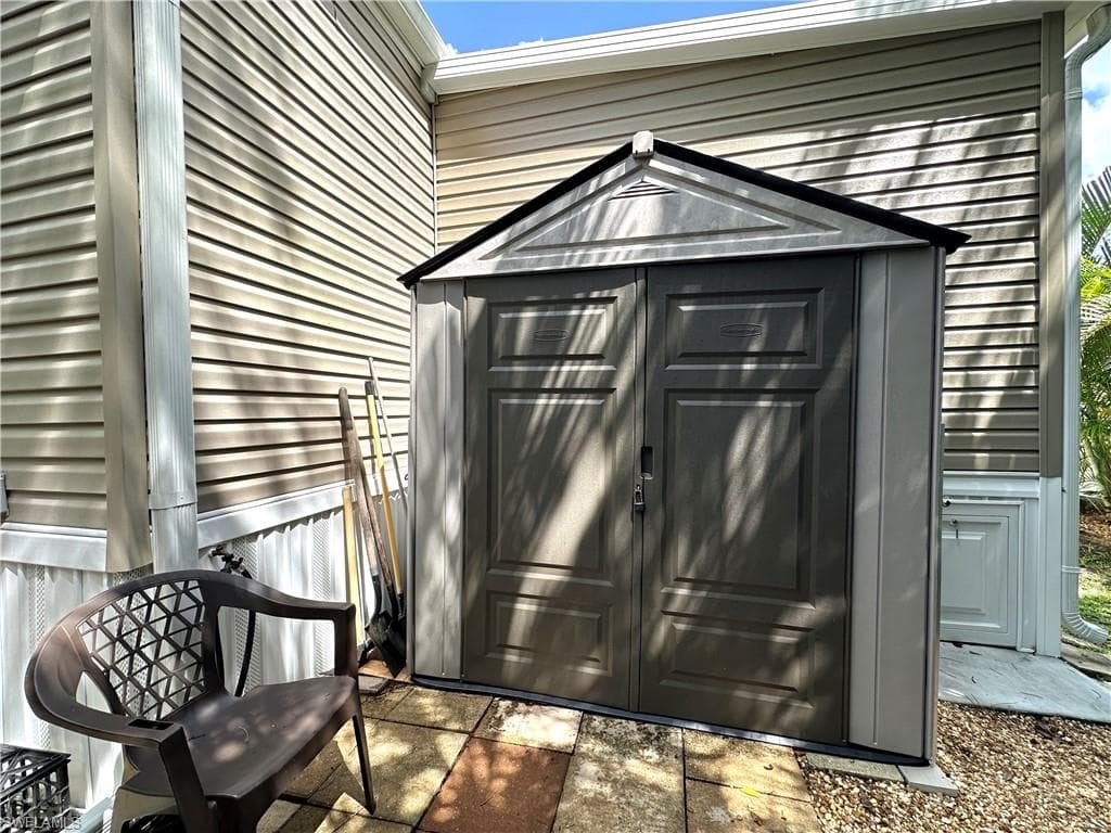 10819 Short Tailed Hawk CIR, ESTERO FL 33928-27