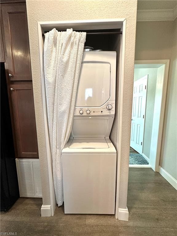 10819 Short Tailed Hawk CIR, ESTERO FL 33928-18