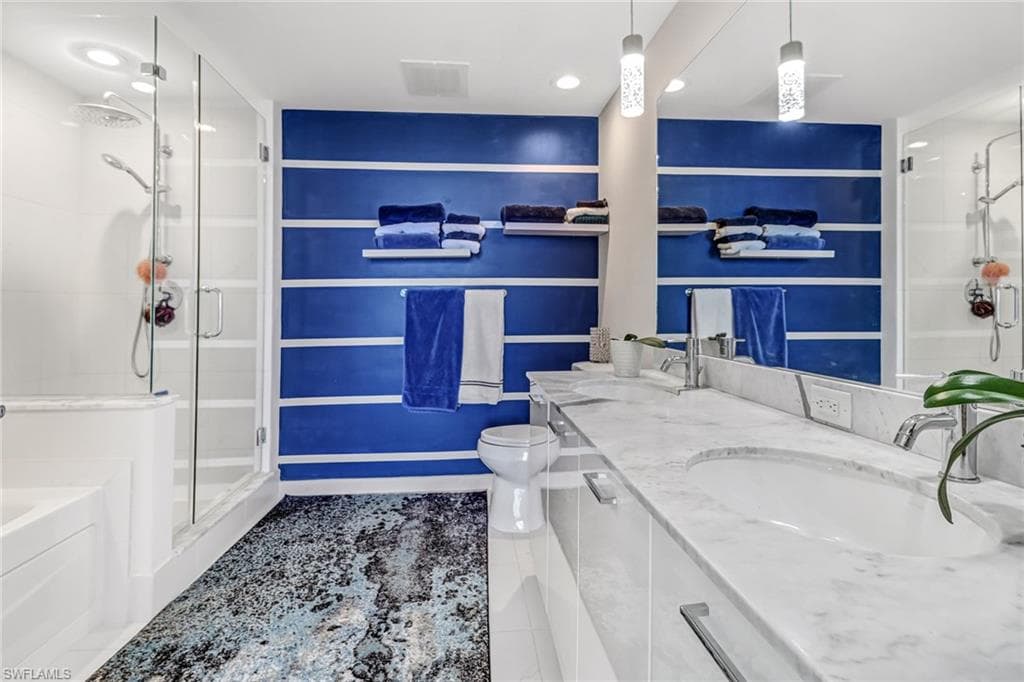 3000 Oasis Grand BLVD # 2205, FORT MYERS FL 33916-18