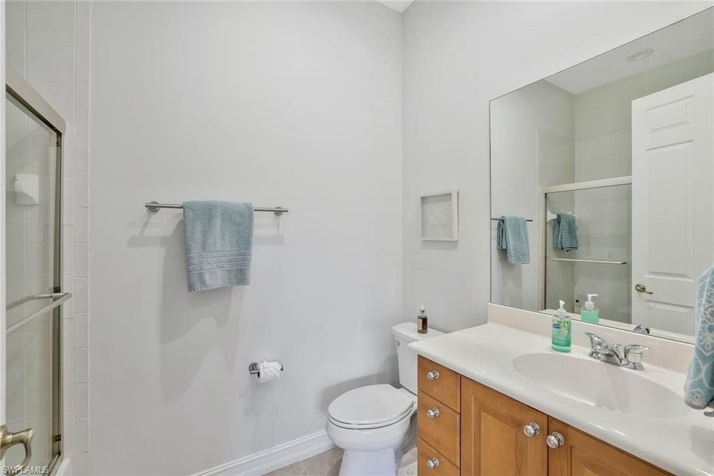5030 Blauvelt WAY # 201, NAPLES FL 34105-16