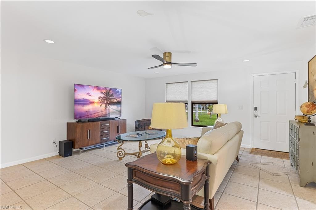 170 5th ST, NAPLES FL 34113-4