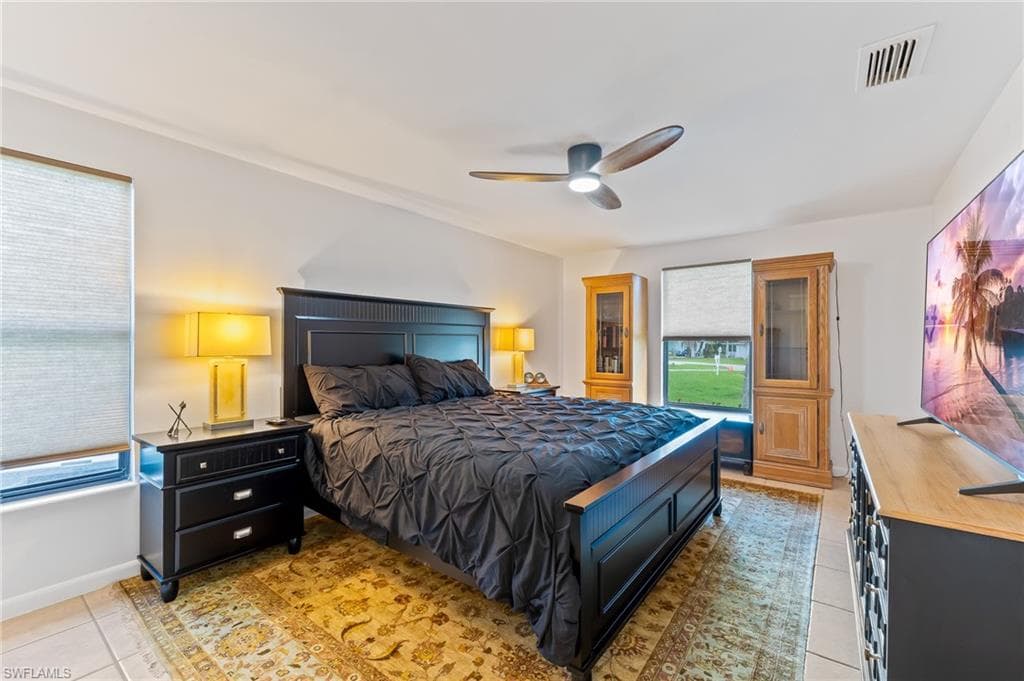 170 5th ST, NAPLES FL 34113-8