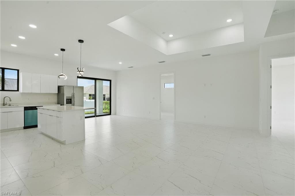 472 Rajah ST, LEHIGH ACRES FL 33974-6