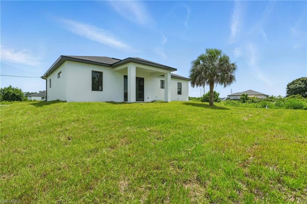 472 Rajah ST, LEHIGH ACRES FL 33974-28