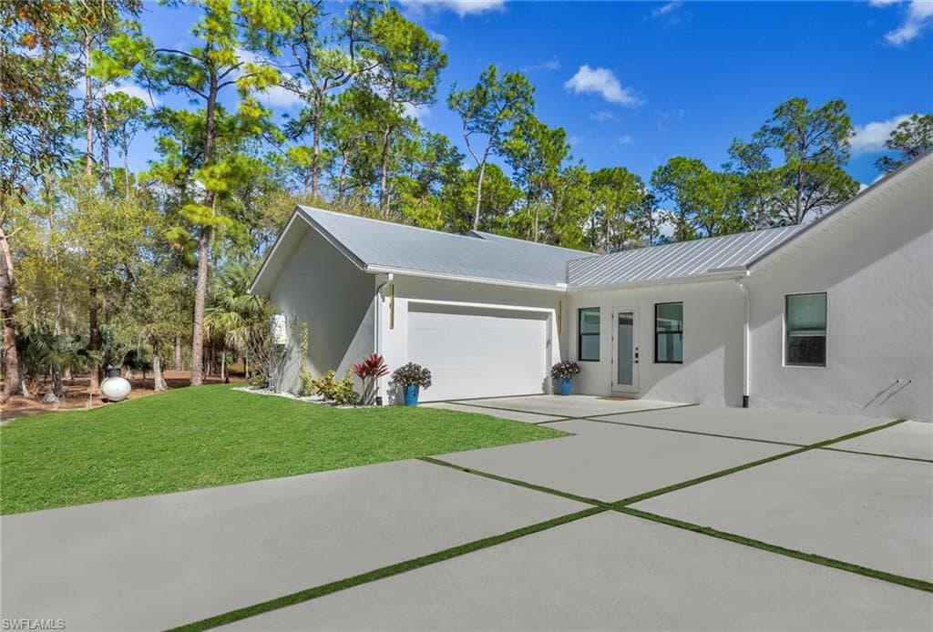 3475 3rd AVE SW, NAPLES FL 34117-11