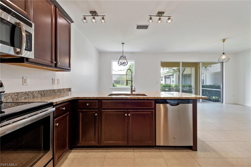 10805 Alvara WAY, BONITA SPRINGS FL 34135-12
