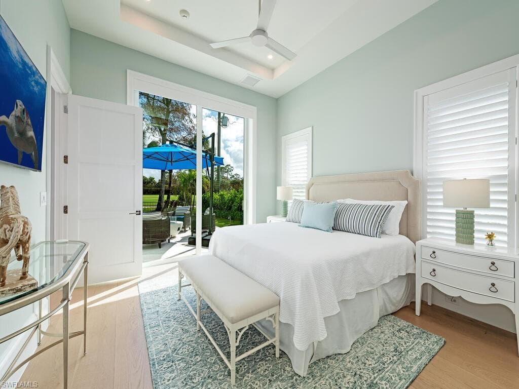 130 Burning Tree DR, NAPLES FL 34105-13