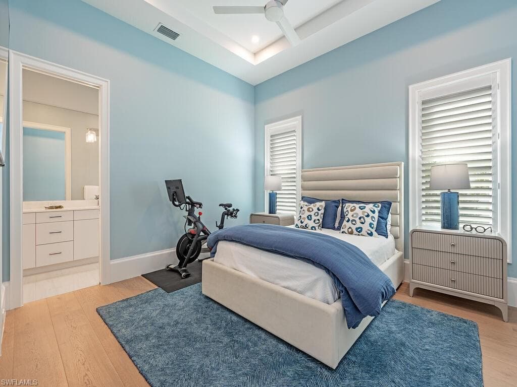 130 Burning Tree DR, NAPLES FL 34105-10