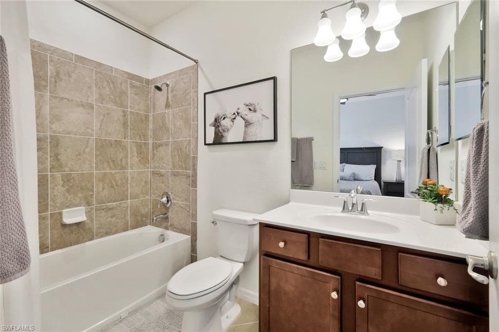9207 SHADOW OAK LN, NAPLES FL 34120-13