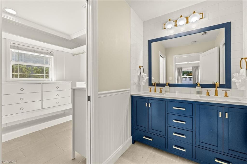 1219 Osceola DR, FORT MYERS FL 33901-20