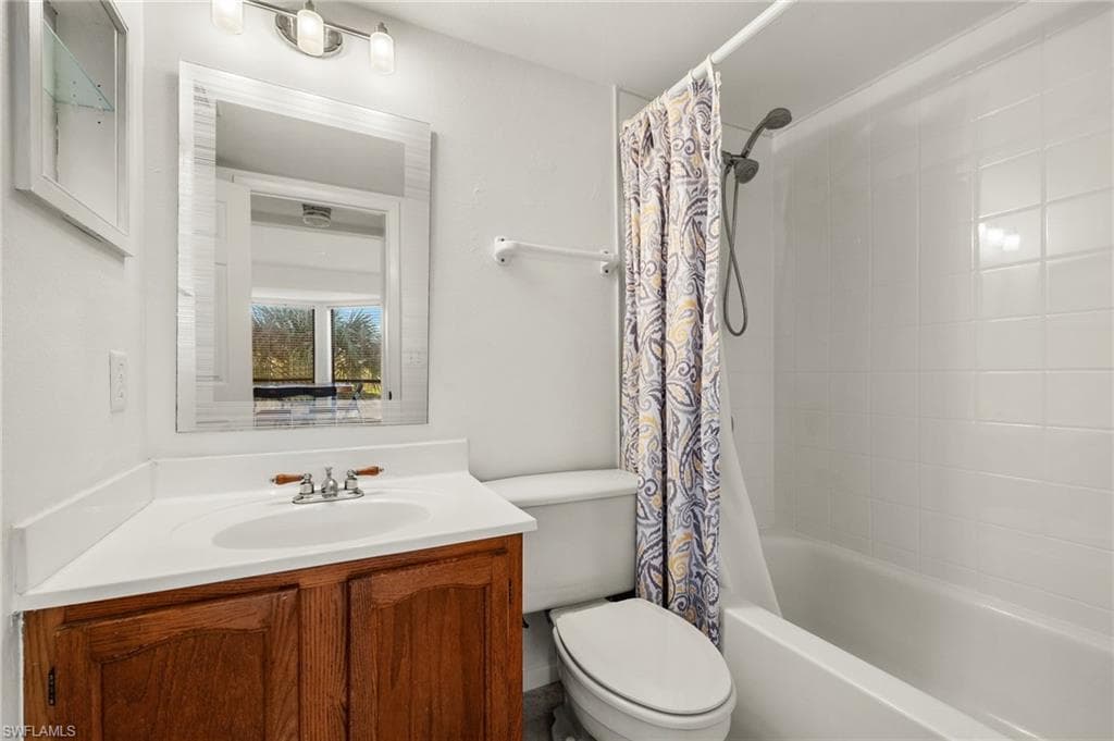 21420 Bay Village DR # 211, FORT MYERS BEACH FL 33931-16