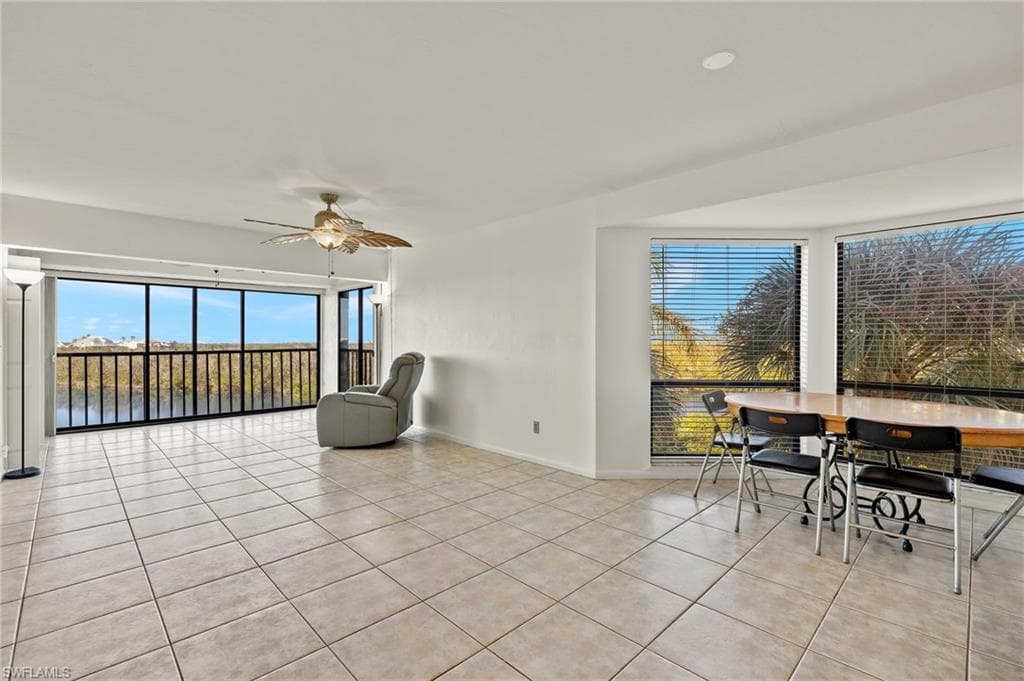 21420 Bay Village DR # 211, FORT MYERS BEACH FL 33931-3