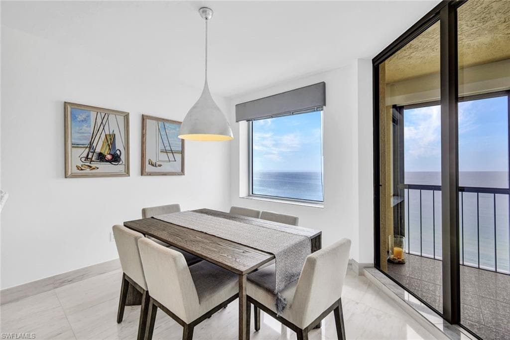 8171 Bay Colony DR # 1502, NAPLES FL 34108-8