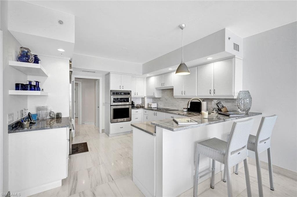 8171 Bay Colony DR # 1502, NAPLES FL 34108-7