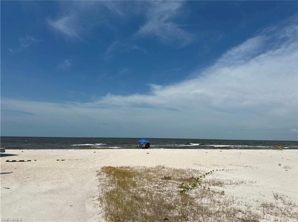 25840 Hickory BLVD # 105, BONITA SPRINGS FL 34134-1