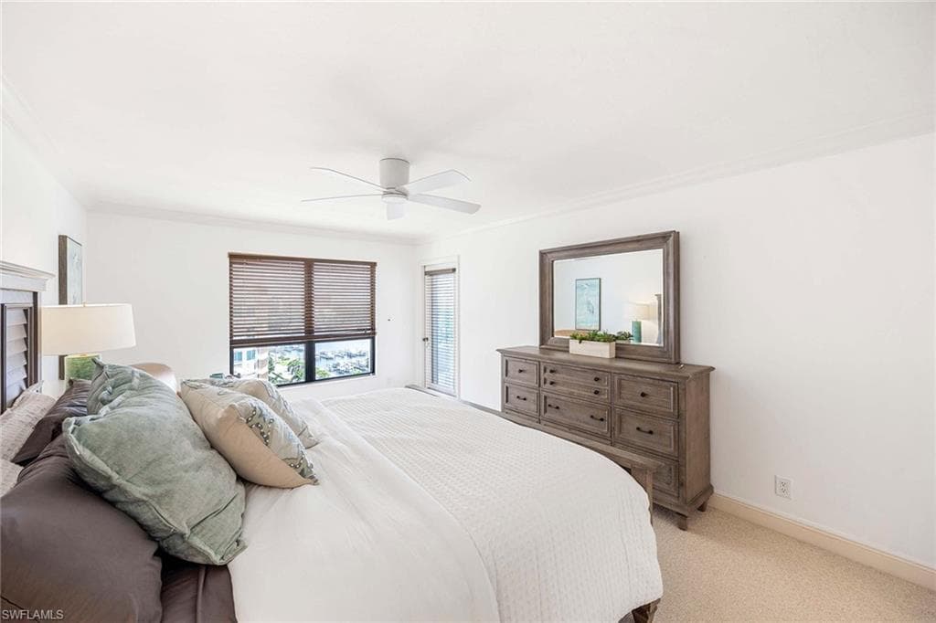 4451 Gulf Shore BLVD N # 1605, NAPLES FL 34103-22