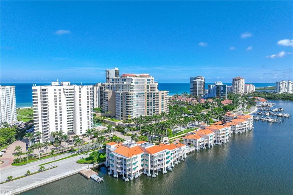 4451 Gulf Shore BLVD N # 1605, NAPLES FL 34103-4