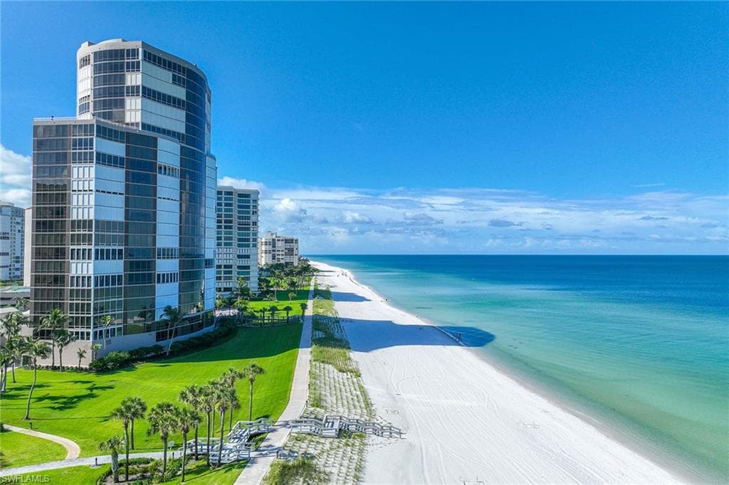4451 Gulf Shore BLVD N # 1605, NAPLES FL 34103-47