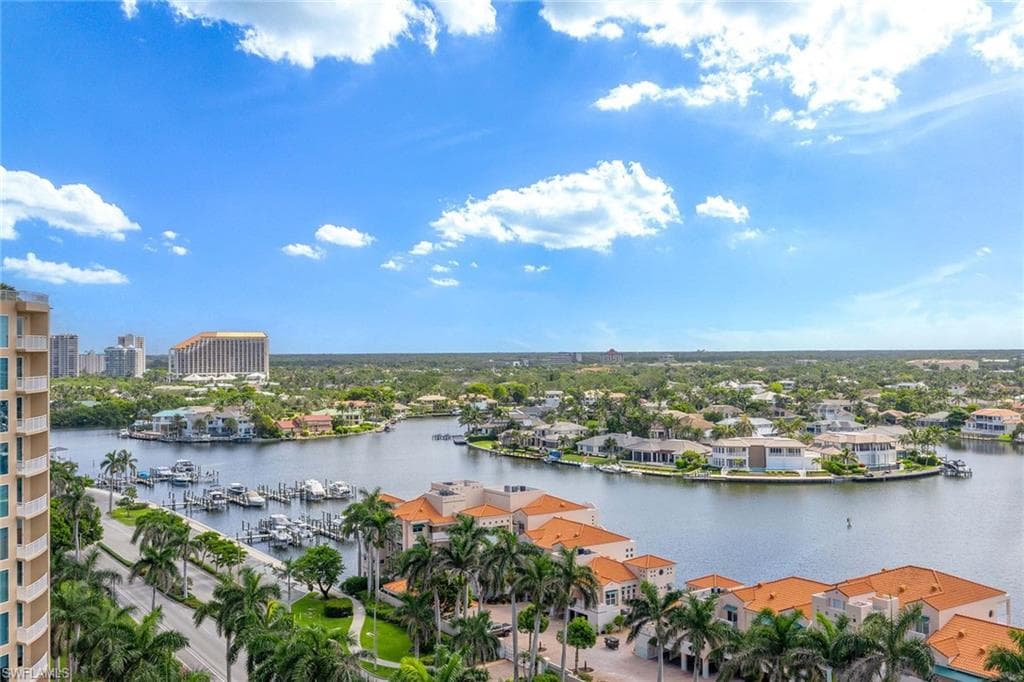 4451 Gulf Shore BLVD N # 1605, NAPLES FL 34103-30