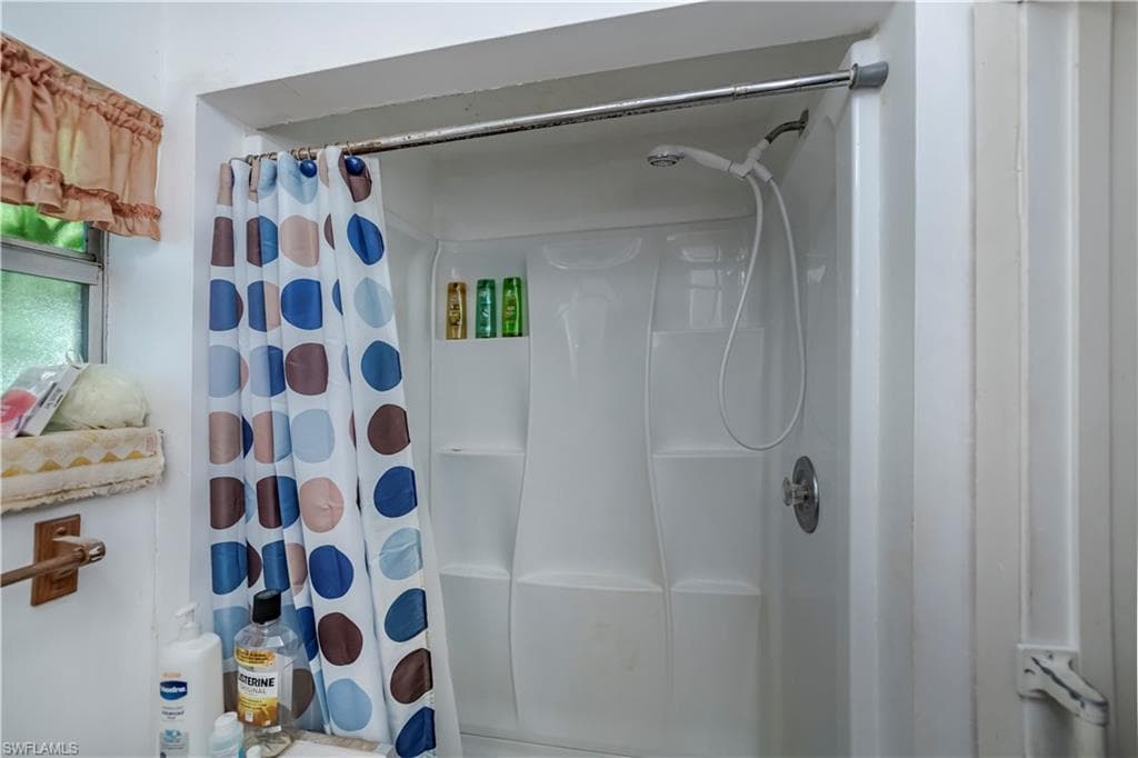 1200 Tampa AVE, CLEWISTON FL 33440-23