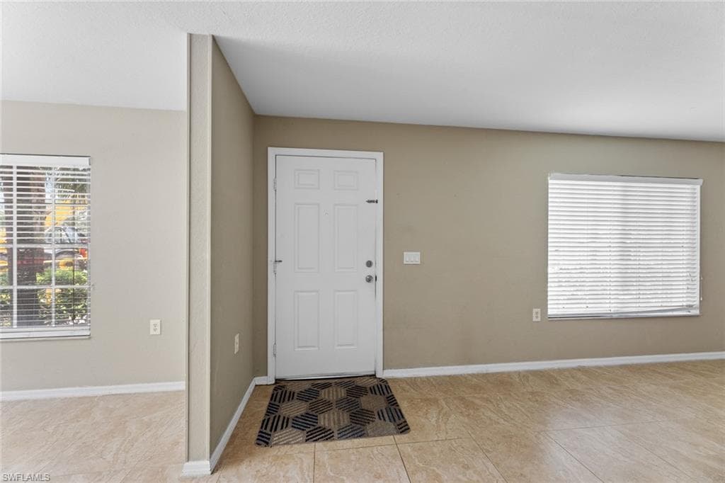 9450 Ivy Brook RUN # 602, FORT MYERS FL 33913-2