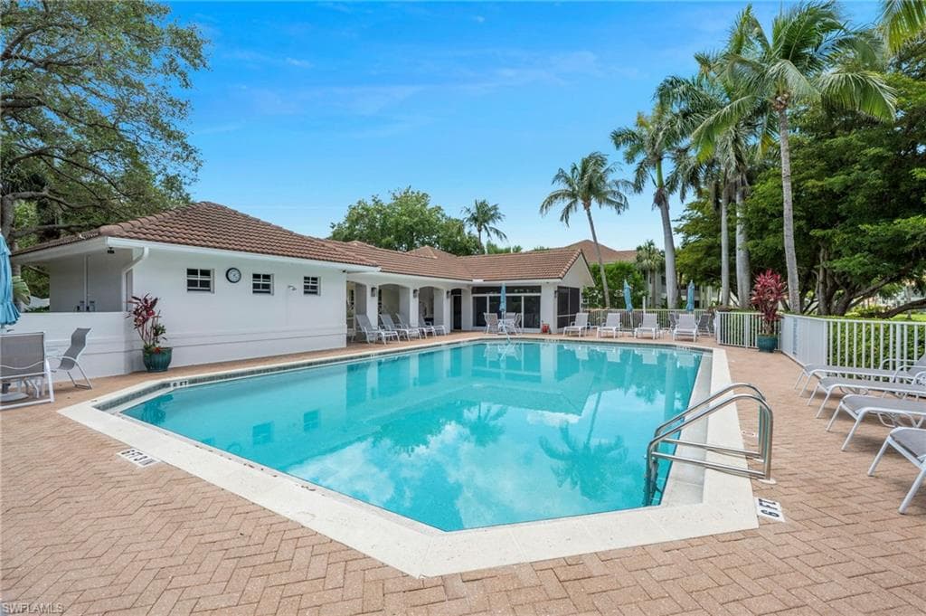 26962 Montego Pointe CT # 202, BONITA SPRINGS FL 34134-19