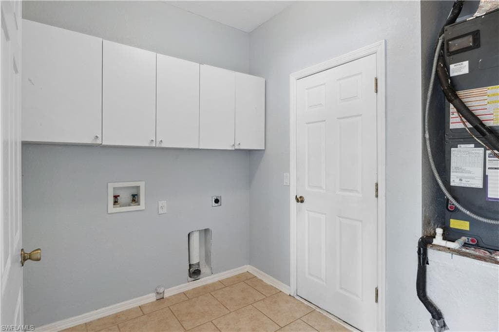 1023 SE 6th ST, CAPE CORAL FL 33990-31