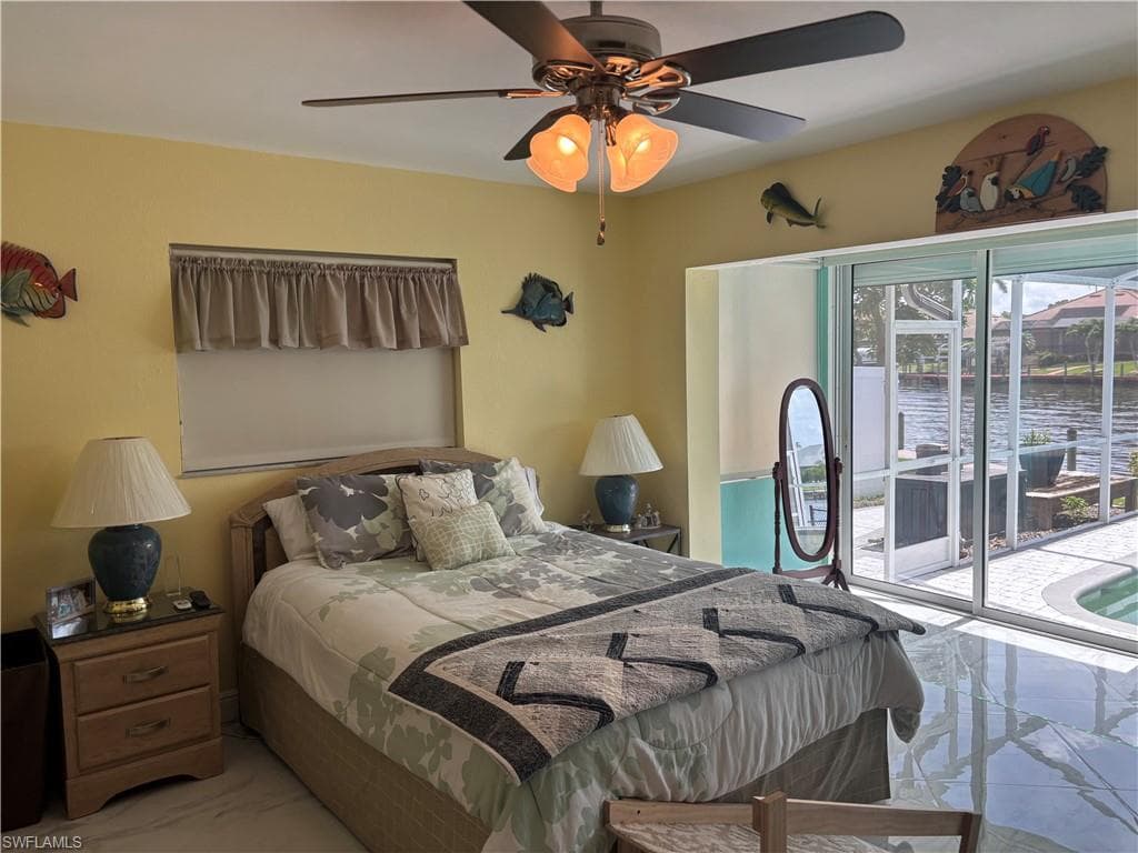 1951 SE 32nd ST-33