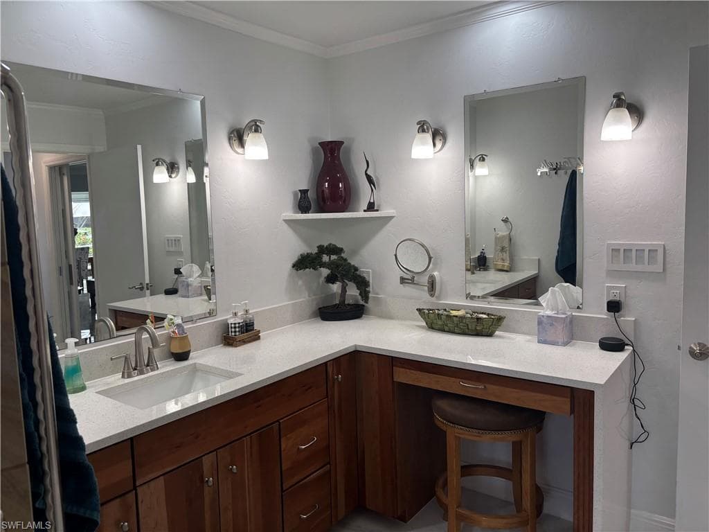 1951 SE 32nd ST-32