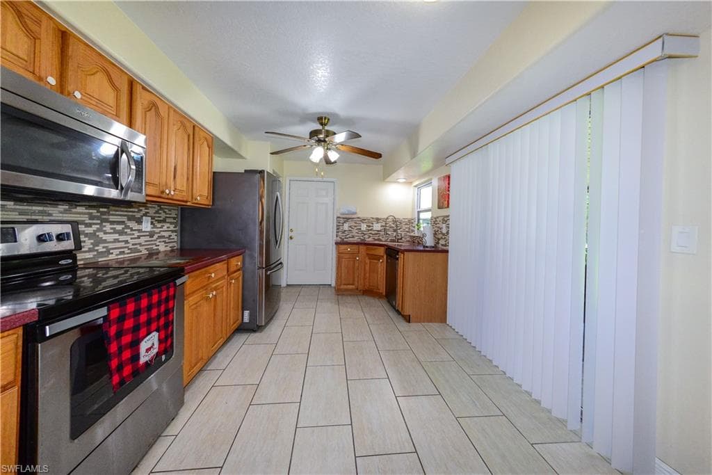 22442 Vale AVE, PUNTA GORDA FL 33980-6