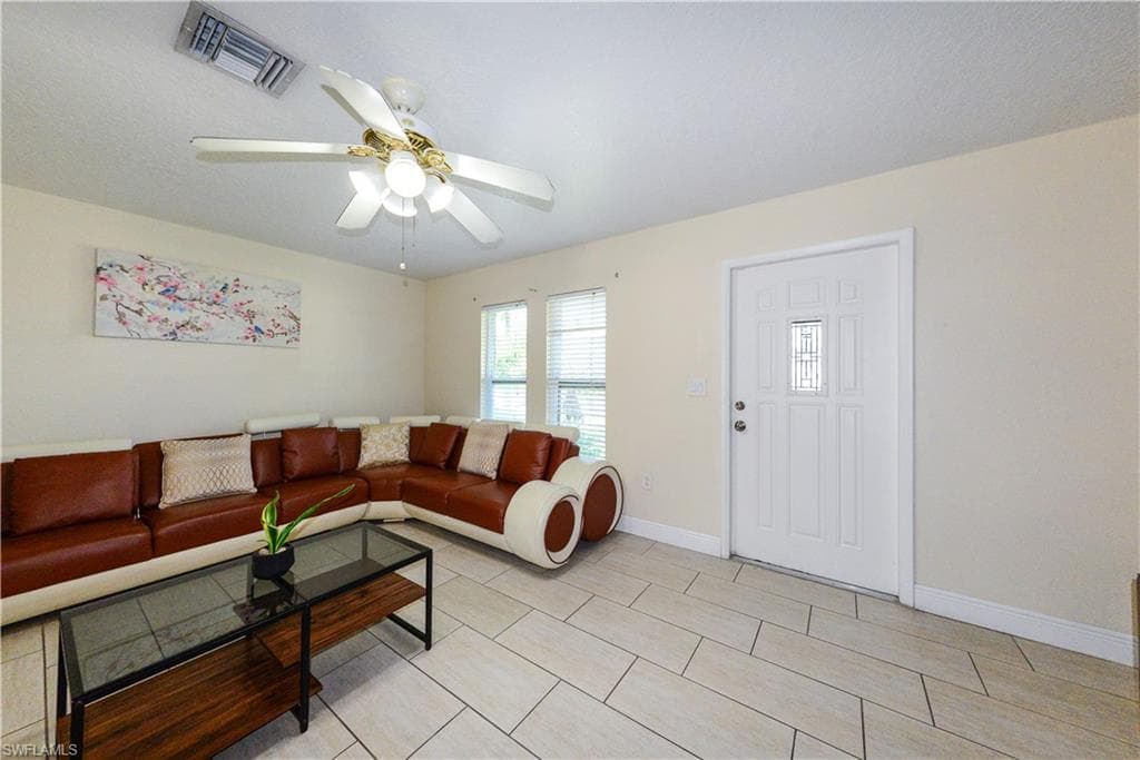 22442 Vale AVE, PUNTA GORDA FL 33980-2