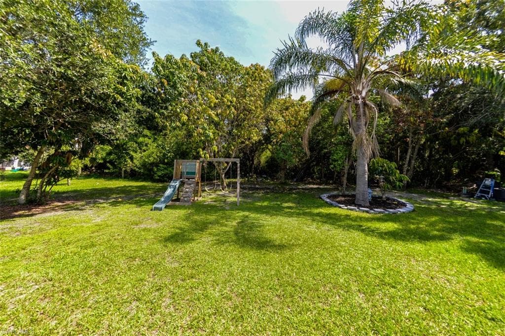22442 Vale AVE, PUNTA GORDA FL 33980-30