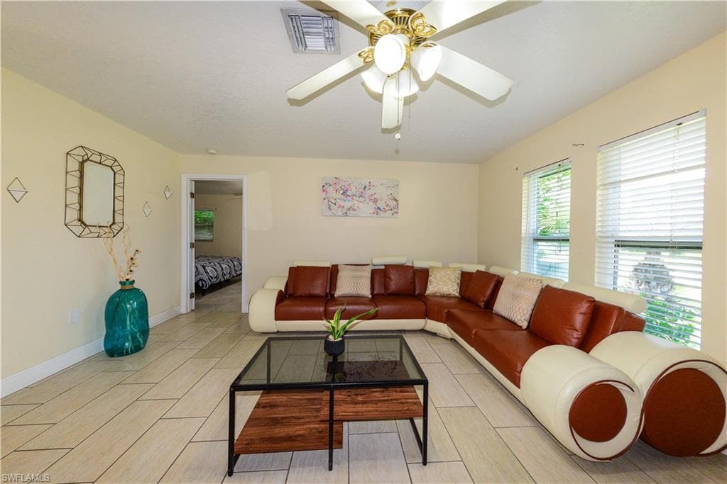 22442 Vale AVE, PUNTA GORDA FL 33980-3