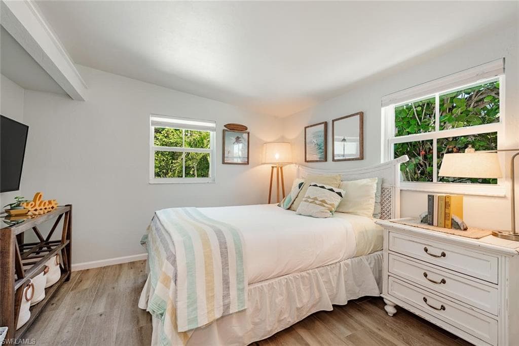 1971 HOLIDAY LN, NAPLES FL 34104-13