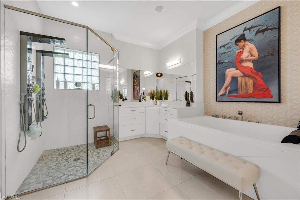 3910 Glacier CT, NAPLES FL 34119-11