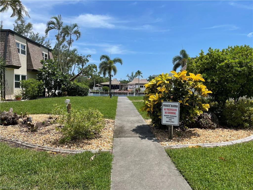 4808 Hidden Harbour BLVD, FORT MYERS FL 33919-31