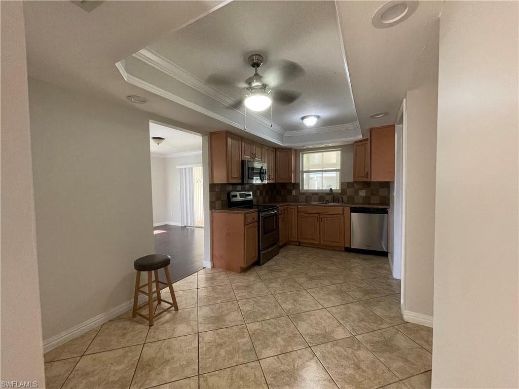 4808 Hidden Harbour BLVD, FORT MYERS FL 33919-8
